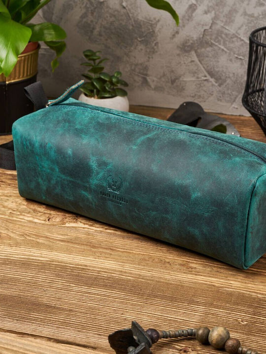 Toiletry Bag in Green color
