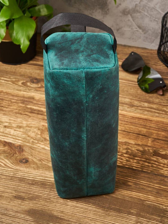 Toiletry Bag in Green color