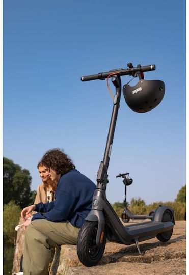 Segway E2 Pro E Trotinetă Electrică Pentru Copii cu Viteză Maximă 25 km/h în Culoare Neagră