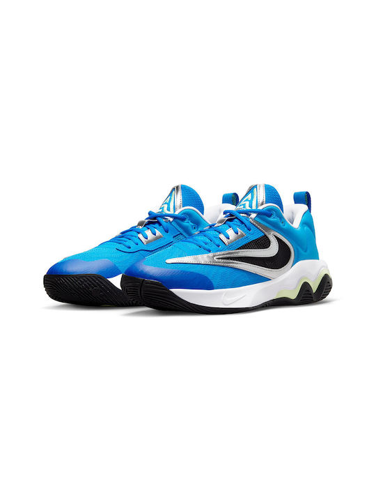 Giannis Immortality 3 Low Basketball Shoes Black / White