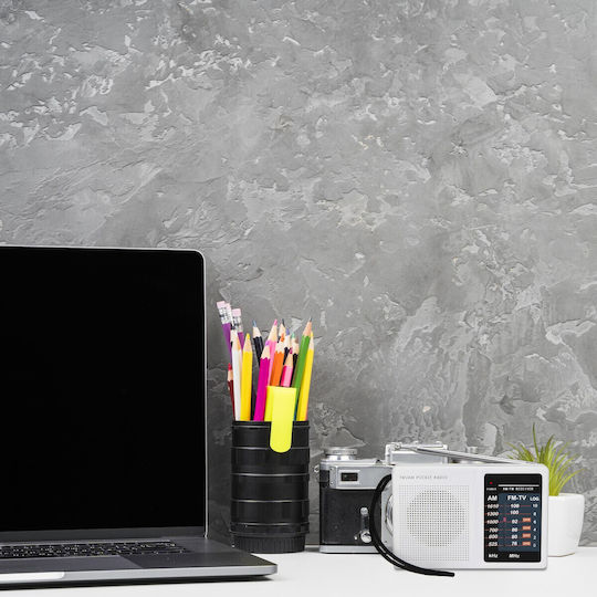 E848-1 Настолен Радиоприемник на Батерии Бял