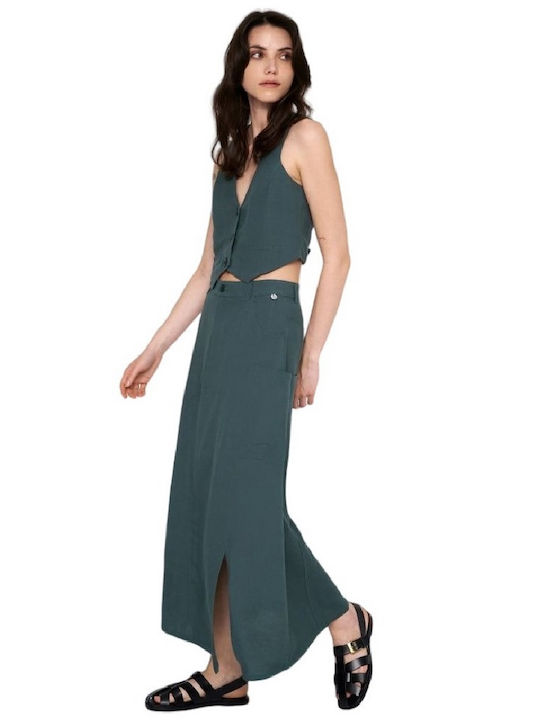 Ale - The Non Usual Casual Maxi Skirt in Green color
