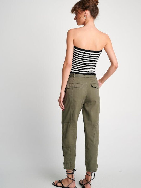Attrattivo Women's Fabric Trousers in Regular Fit Khaki