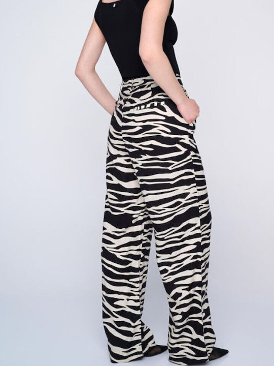 Ale - The Non Usual Casual Women's High-waisted Linen Trousers in Loose Fit Leopard Black