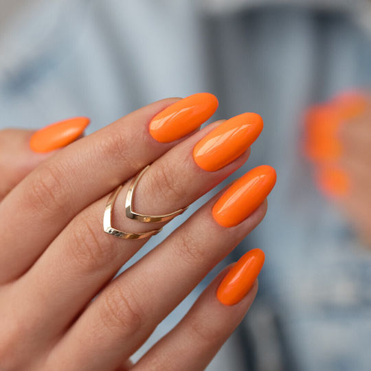 Molly Lac Ημιμόνιμο Βερνίκι Νυχιών Jucy Orange 8gr