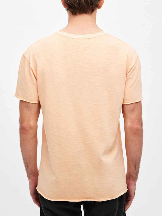 Dirty Laundry Men's Short Sleeve T-shirt Peach