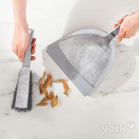 York Σκούπα