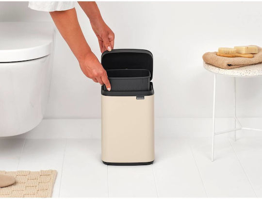 Brabantia Κάδος Απορριμμάτων Πλαστικός Μπεζ 4lt Brabantia Κάδος Απορριμμάτων Πλαστικός Μπεζ 4lt