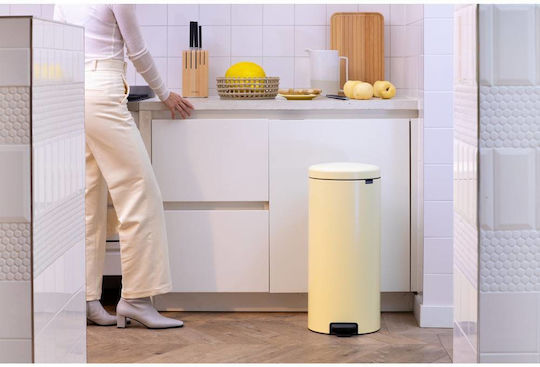 Brabantia Coș De Gunoi NewIcon Pedal Plastic Cu Pedală Galben 30lt