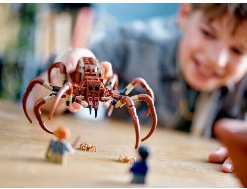 LEGO Harry Potter Aragog In Der Verbotenen Wald Für 7+ Jahre 195 Stück