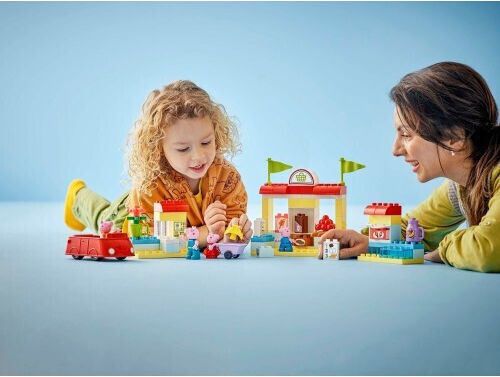 LEGO Duplo Peppa Pig Супермаркет за 2+ Години 70 Бройки