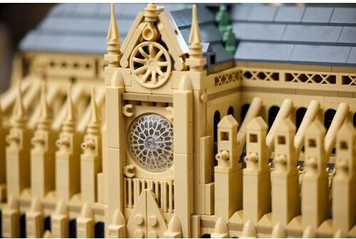 LEGO Architecture Notre-Dame De Paris για 18+ Ετών 4383τμχ