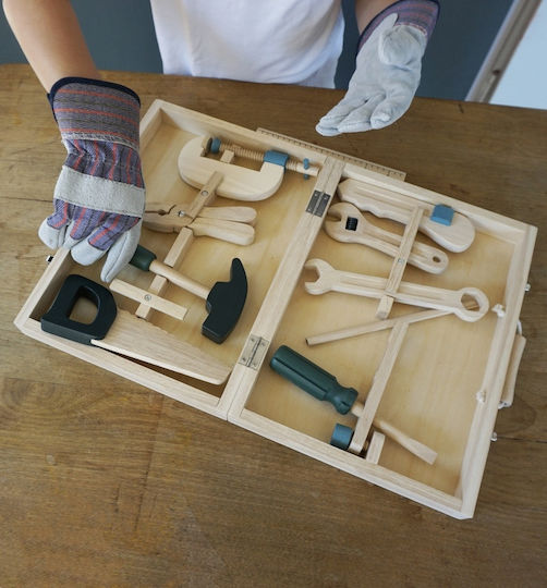Egmont Kids Tool for Ages 3+