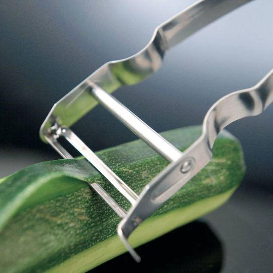 Westmark Rostfrei Fruit & Vegetable Peeler/Cleaner made of Stainless Steel