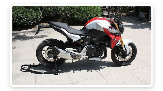 Stand de ridicare a roții din spate a motocicletei