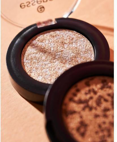 Essence Soft Touch Сенки за Очи в Твърда Форма 07 2гр