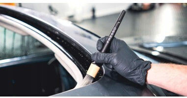 Fresso Reinigungsbürste für Kunststoffe im Innenbereich - Armaturenbrett des Autos