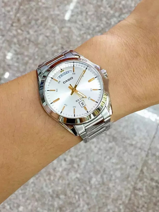 Casio Ceas Barbatesc 37mm Cu Baterie și Brățară Din Metal Argintie