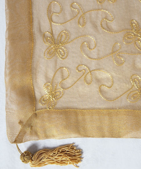 Silk Fashion Καρέ 00010 Χρυσό 0001061a 90x90εκ. Silk Fashion Καρέ 00010 Χρυσό 0001061a 90x90εκ.