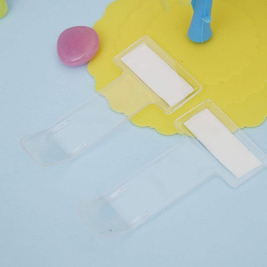 Set 2 Car Parking Ticket Holders Zola Plastic 7.4x3.95x0.1 Cm White