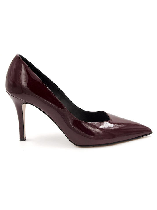 Red Dot Pumps Burgundisch