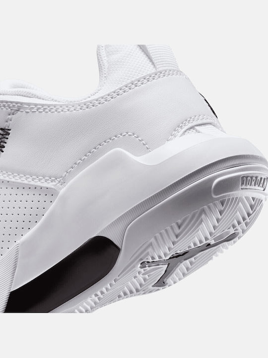 One Take 5 (Gs) Kids Sports Shoes Basketball with Laces White / Black