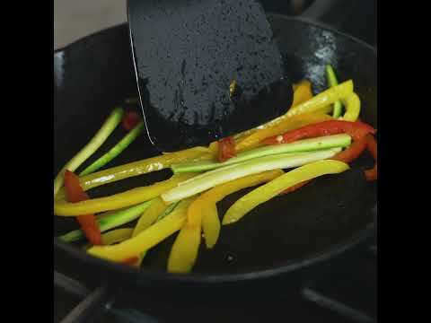 Estia Iron Series Pan made of Cast Iron with Non-Stick Coating 15cm