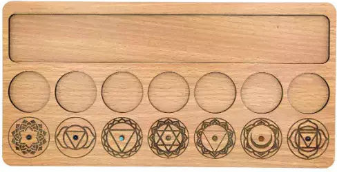 Holz Sieben Chakra Brett mit Edelsteinen