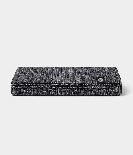 Manduka Yoga Rug Αναδιπλούμενο Στρώμα Γυμναστικής Yoga Μαύρο (180x70x5cm)