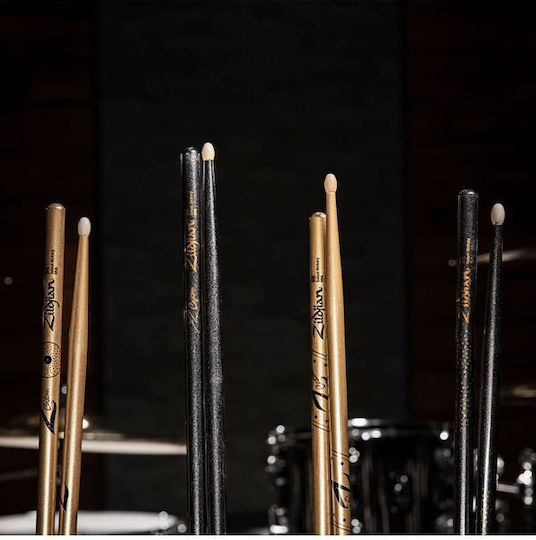 Zildjian Hickory Baghete Tobe 5A cu Varf în Formă Oval în Culorea Negru