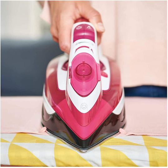 Black & Decker BXIR2602E Steam Iron 2600W with Stainless Steel Plate and Continuous Steam Supply 40g/min