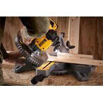 Stanley Miter Saw Battery with Cutting Disc Diameter 190mm, Laser Guide & Cutting Speed 3800rpm