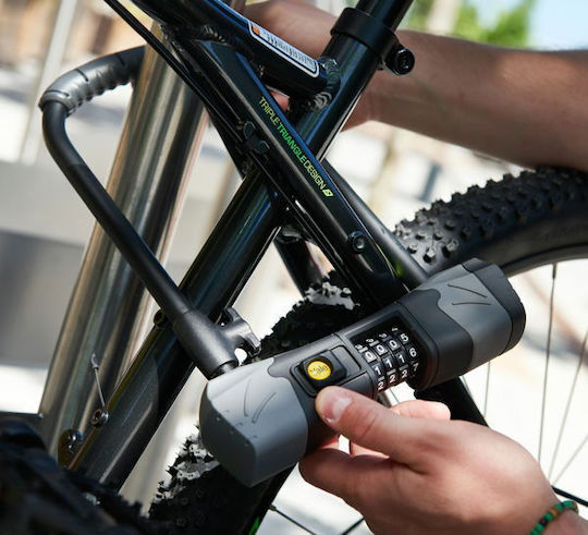 Yale Lacăt pentru bicicletă cu pedală cu combinație Negru