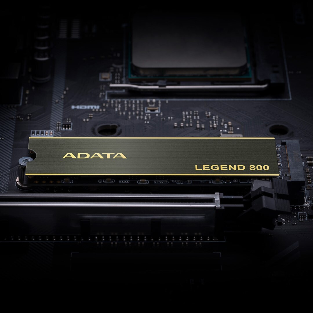 未開封 LEGEND 800 ALEG-800-2000GCS(M.2/2TB) ADATA LEGEND 800 Solid State Drive, PCIe Gen4x4, M.2, 2TB, ALEG