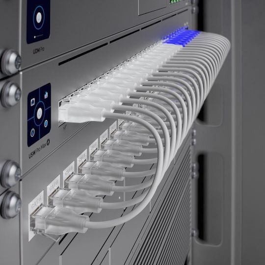 Ubiquiti Pro Max 24 PoE Managed L2 / L3 PoE++ Switch with 24 Ethernet Ports and 10 SFP Ports