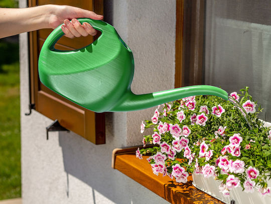 Kadax Plastic Watering Can 2lt Green