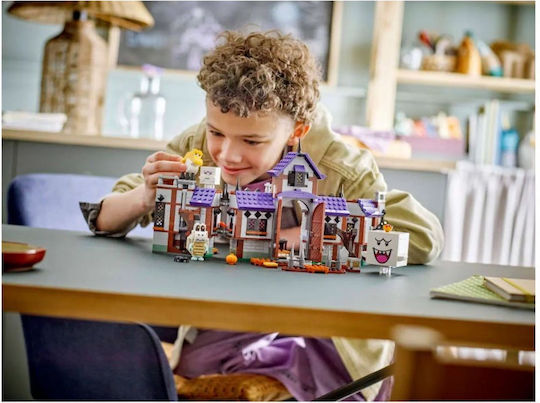LEGO Super Mario King Boo's Haunted Mansion for Ages 8+ 932 Pieces