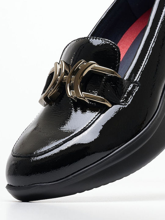 Callaghan Leather Women's Loafers in Black Color