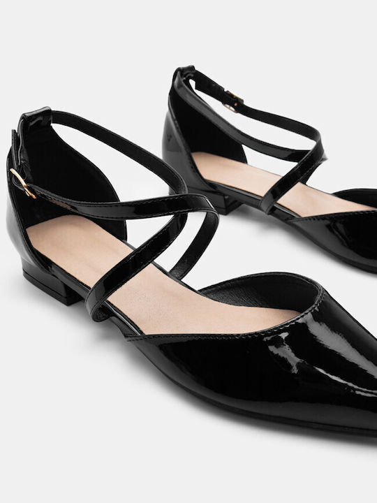 Luigi Patent Leather Pointy Ballerinas with Strap Black