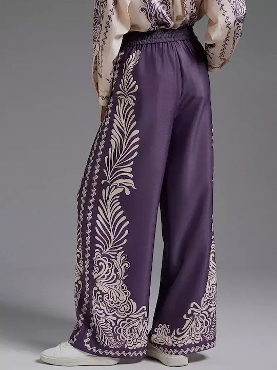Women's Fabric Trousers with Elastic in Regular Fit Purple