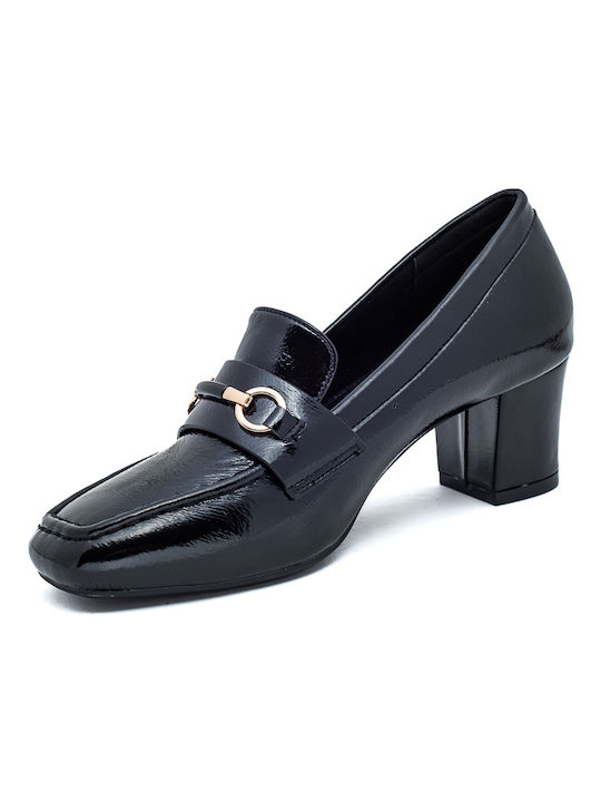 Soft & Flex Black Patent Moccasin 424-809-000