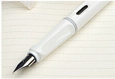 Lamy Safari Shiny White Pen 019 4014519279273 Nibs Medium