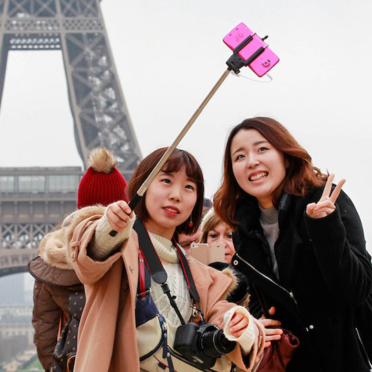Universal Smartphone Selfie Stick 145° Foldable Expandable Support 3.5mm Jack