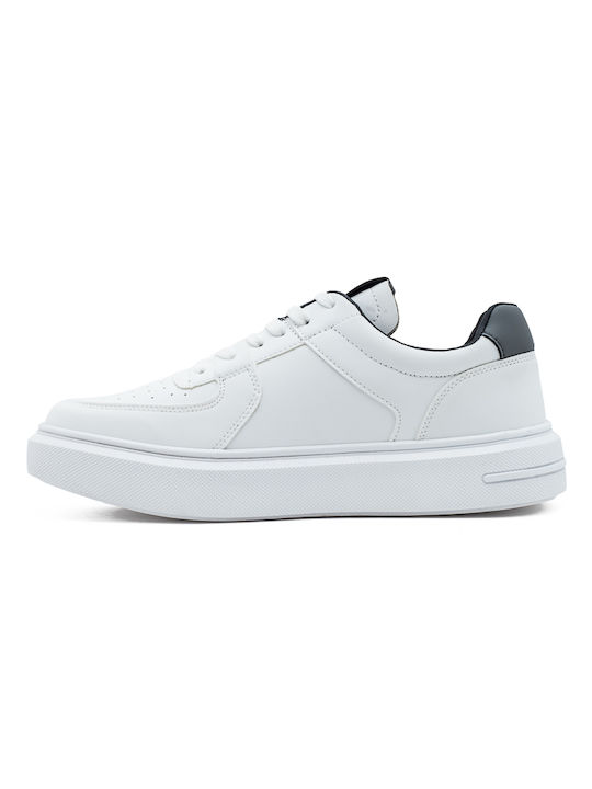 Sneakers White
