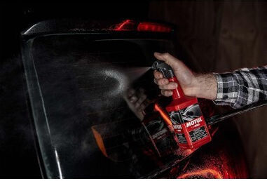 Motul Καθαριστικό Σπρέι Τζαμιών Αυτοκινήτου 500ml