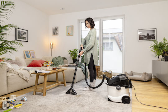 SE 5 Wet-Dry Vacuum 1000W with Plastic Drum 4L + Free Filter Bags