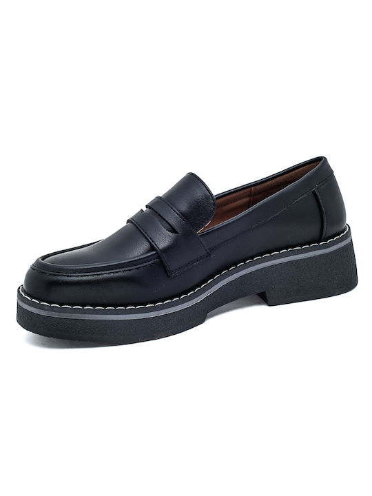 Laura Virgili Women's Moccasins in Black Color