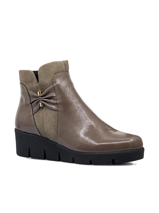 Softies Damen Knöchelstiefel aus Lackleder Braun