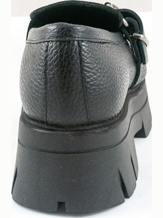 Leather Women's Moccasins in Black Color