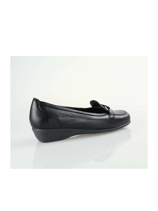 Boxer Leather Women's Loafers in Black Color